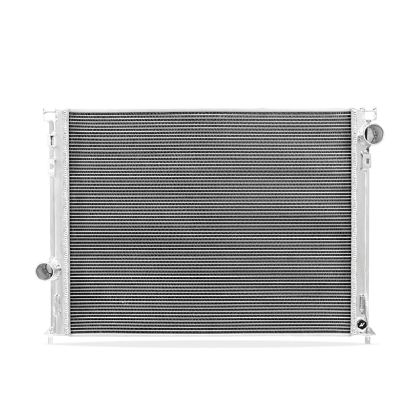 Mishimoto Aluminum Radiator for Dodge Charger, Challenger, Magnum, 300C – Part No. misMMRAD-SRT-15