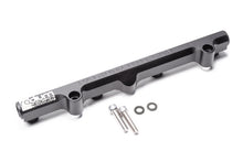 Load image into Gallery viewer, Radium Engineering Honda K-Series Fuel Rail Part #rad20-0230-02 – CNC Machined Fuel Rail for OEM and Aftermarket Honda K-Series Intake Manifolds