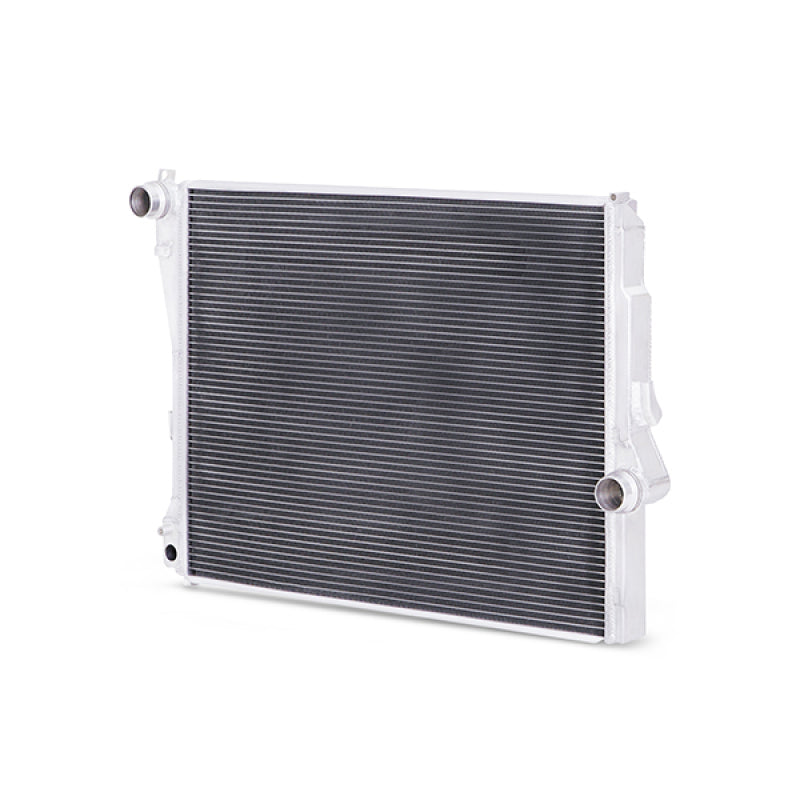 Mishimoto Performance Aluminum Radiator for BMW E46 99-06 with Auto Transmission