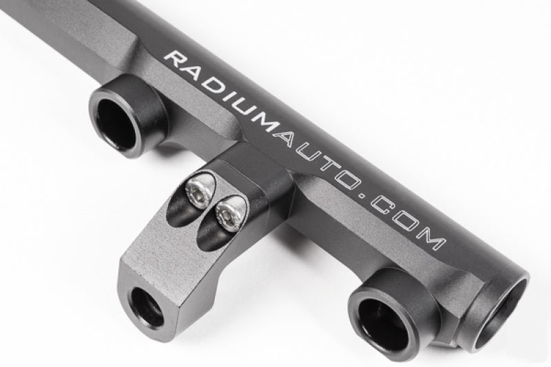 Radium Engineering 92-02 Toyota Supra 2JZ-GTE Top Feed Fuel Rail Kit