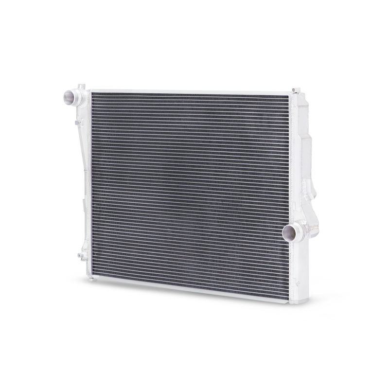 Mishimoto Performance Aluminum Radiator for BMW E46 1999-2006 3-Series (Part Number: misMMRAD-E46-323)