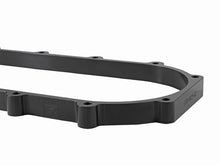 Load image into Gallery viewer, Skunk2 Racing Ultra Series Honda/Acura 1 Liter Race Intake Manifold Plenum Spacer with Gaskets and Hardware