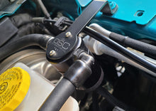 Load image into Gallery viewer, J&amp;L JLT3070D-B 3.0 Oil Separator, Driver Side, Black Anodized for 2018-2026 Jeep Wrangler 2.0L
