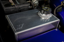Load image into Gallery viewer, Mishimoto 01-07 Chevy/GMC 6.6L Duramax Aluminum Degas Tank with Fluid Level Sensor and Increased Capacity