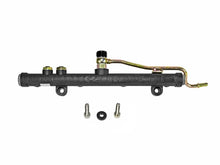 Load image into Gallery viewer, Skunk2 Racing Composite High Volume Fuel Rail for Honda K-Series Engines (Non-Civic Si) – Part Number SKK350-05-5010