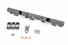Load image into Gallery viewer, Radium Engineering Mitsubishi 4G63 Early Fuel Rail with High-Flow 8AN Ports