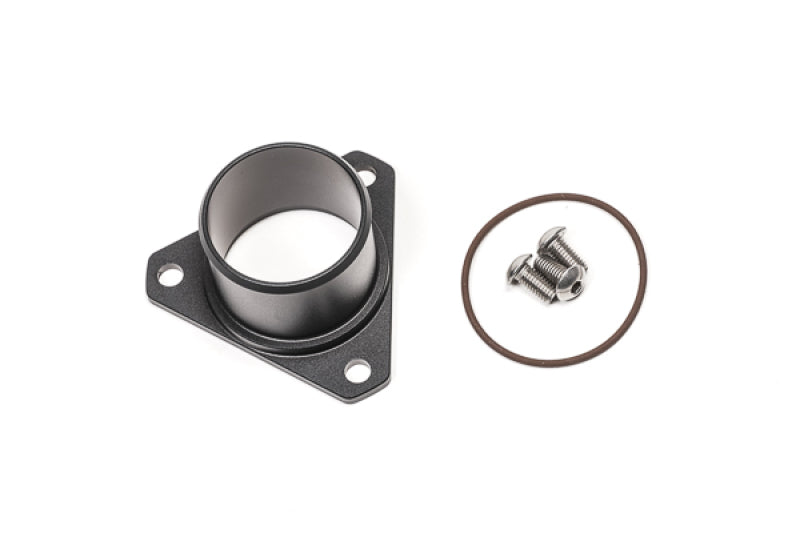 Radium Engineering FCST-X 3-Bolt Remote Mount Fill Neck with 1.5-inch Barb - Straight Design