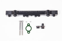 Load image into Gallery viewer, Radium Engineering Lotus 2ZZ-GE Aftermarket Fuel Rail Kit - High-Performance Aluminum Construction