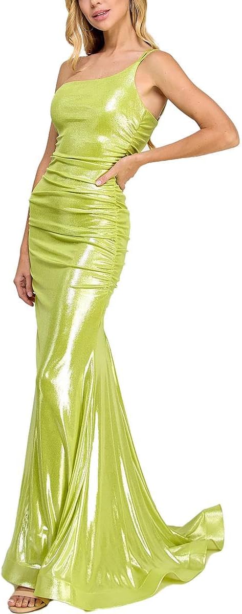 B. Darlin Women's Juniors Metallic One Shoulder Evening Dress Green 7/8