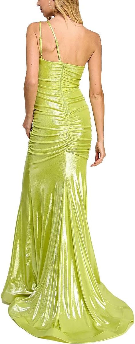 B. Darlin Women's Juniors Metallic One Shoulder Evening Dress Green 7/8