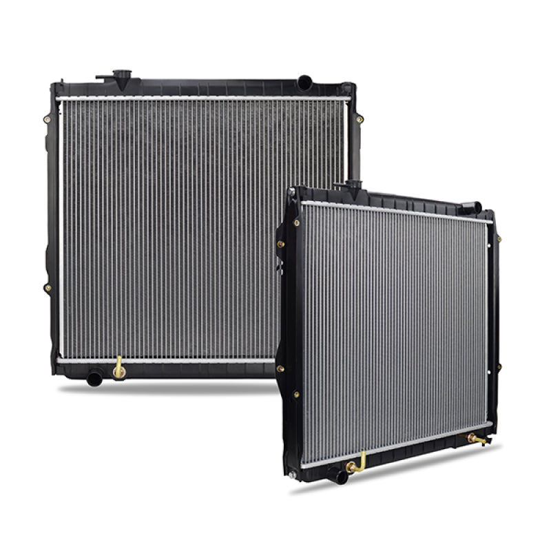 Mishimoto Toyota Tacoma Replacement Radiator 1995-2004 – OEM-Style Aluminum Core with Plastic End Tanks