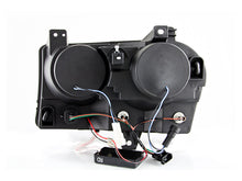 Load image into Gallery viewer, ANZO 2005-2010 Chrysler 300 Projector Headlights with Halo Black Housing Pair