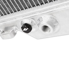 Load image into Gallery viewer, Mishimoto 03-07 Ford F-250 Super Duty 6.0L Powerstroke Aluminum Radiator