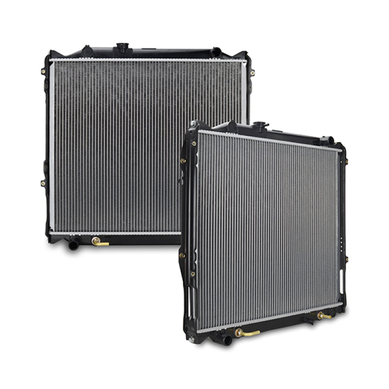 Mishimoto Toyota 4Runner Replacement Radiator 1996-2002 – OEM-Style Aluminum Core with Plastic End Tanks