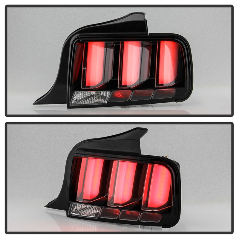 Spyder 05-09 Ford Mustang LED Tail Lights with White Light Bar - Black Finish