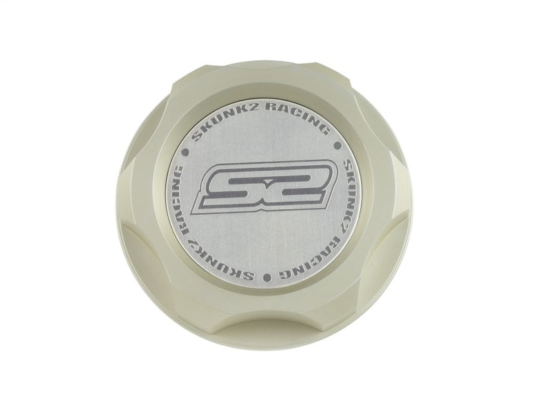 Skunk2 Racing Polished Billet Oil Cap for Honda Engines (Part #skk626-99-0070)