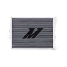 Load image into Gallery viewer, Mishimoto Performance Aluminum Radiator for BMW E46 1999-2006 3-Series (Part Number: misMMRAD-E46-323)