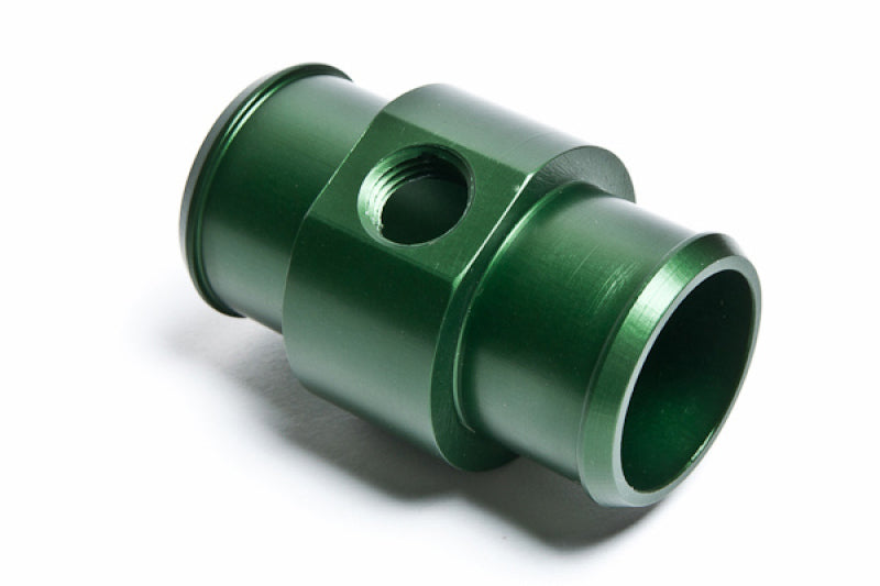 Radium Engineering Universal Hose Barb Adapter for 1-1/4 inch ID Hose with 1/4 NPT Port - Green