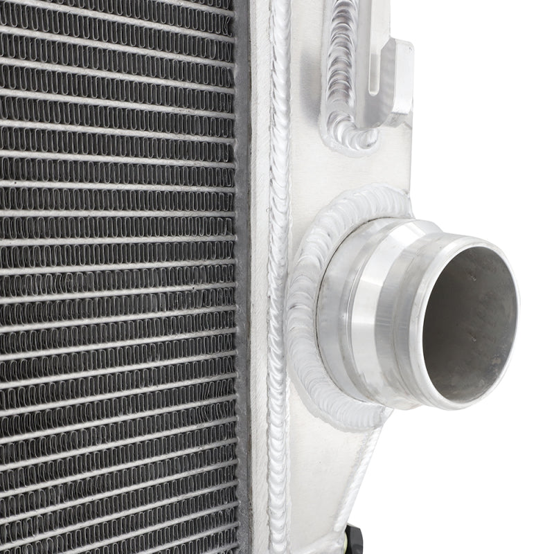 Mishimoto 17-19 Chevrolet/GMC 6.6L L5P Duramax Aluminum Radiator with Lifetime Warranty