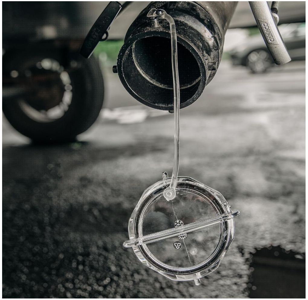 Camco Clear RV Sewer Cap with Lanyard (39455)