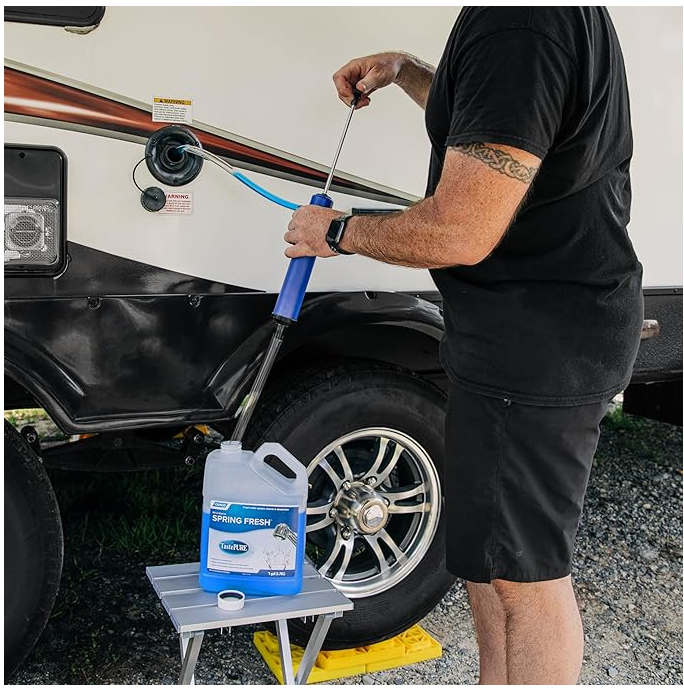 Camco TastePURE Spring Fresh Water System Cleaner and Deodorizer, 1 Gallon (40207)