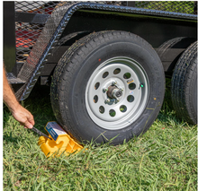 Load image into Gallery viewer, Camco Super Wheel Chock with Rope – Fits Tires Up to 29" (44475)