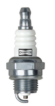 Load image into Gallery viewer, Champion Spark Plug 852-1