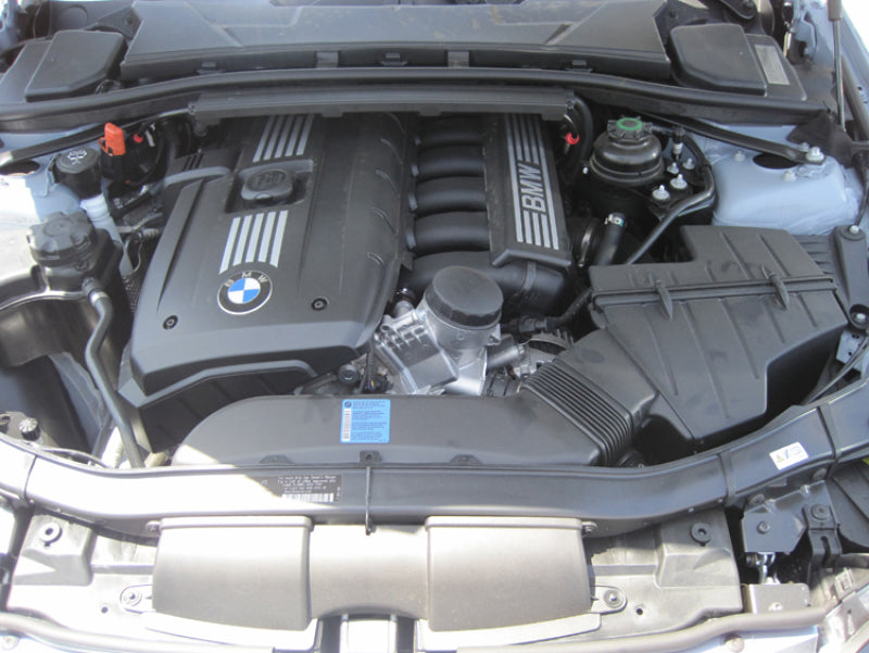 K&N Engineering High-Flow Drop-In Air Filter for BMW 3.0L L6 Engines (Part Number: knn33-2332)