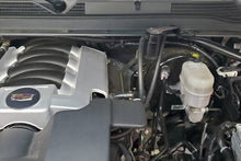 Load image into Gallery viewer, J&amp;L JLT3085D-B Oil Separator 3.0 Driver Side, Black Anodized for Chevy Silverado, GMC Sierra, Tahoe, Suburban and Yukon