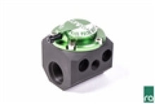 Load image into Gallery viewer, Radium Engineering FPD-R Inline Fuel Pulse Damper with 8AN ORB Ports and 1/8NPT Pressure Gauge Port
