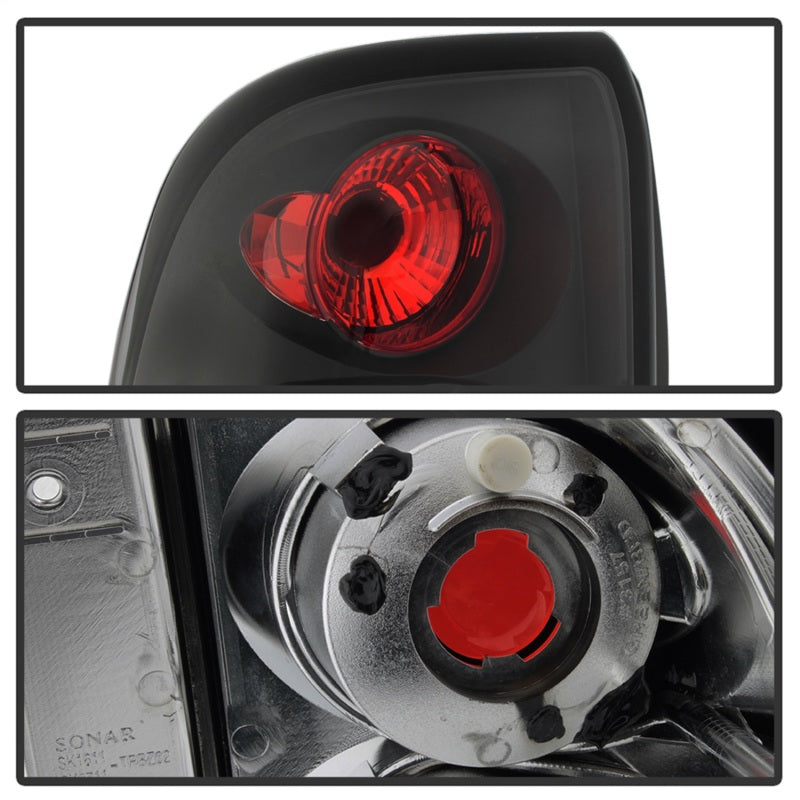 Spyder Euro Style Tail Lights for Chevrolet Trailblazer 2004-2009 with Black Finish and Stock Bulb Compatibility