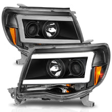 Load image into Gallery viewer, ANZO 05-09 Toyota Tacoma Projector Headlights with Plank Style and Clear Lens