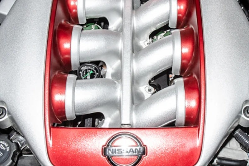 Radium Engineering Nissan R35 GT-R Fuel Rail Kit with 8AN ORB Ports