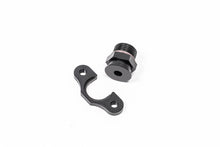 Load image into Gallery viewer, Radium Engineering FPR Adapter - 8AN ORB - 7mm Bore - 39mm Spacing - M6 Thread