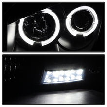 Load image into Gallery viewer, Spyder Projector Headlights with LED Halo for Dodge Ram 1500 and 2500 (2006-2008)