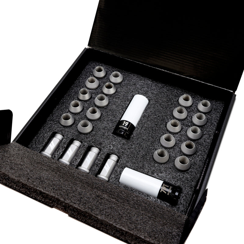 Mishimoto Steel Locking Lug Nuts M14x1.5 24-Piece Set, Silver – MMLG-M14-24LSL