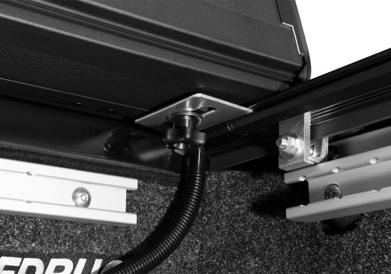 BAK 2022 Nissan Frontier 5ft Bed BAKFlip MX4 Gen 3 Matte Finish Truck Bed Cover