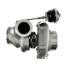 Load image into Gallery viewer, Turbosmart Water Cooled 6262 V-Band Inlet/Outlet A/R 0.82 IWG75 Wastegate TS-2 Turbocharger