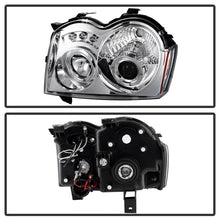 Load image into Gallery viewer, Spyder Jeep Grand Cherokee 2005-2008 LED Halo Projector Headlights with Chrome Finish * Part PRO-YD-JGC05-HL-C