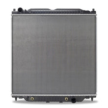 Load image into Gallery viewer, Mishimoto 2005-2007 Ford F-Series Super Duty Replacement Radiator - Aluminum Core with Plastic End Tanks