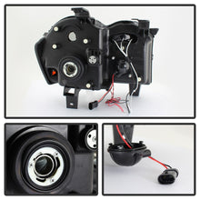 Load image into Gallery viewer, Spyder Jeep Grand Cherokee 2005-2007 Projector Headlights with LED Halo and Black Smoke Finish
