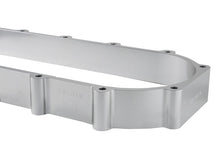 Load image into Gallery viewer, Skunk2 Racing Ultra Series Honda/Acura 2-Liter Race Intake Manifold Plenum Spacer with Gaskets – Silver